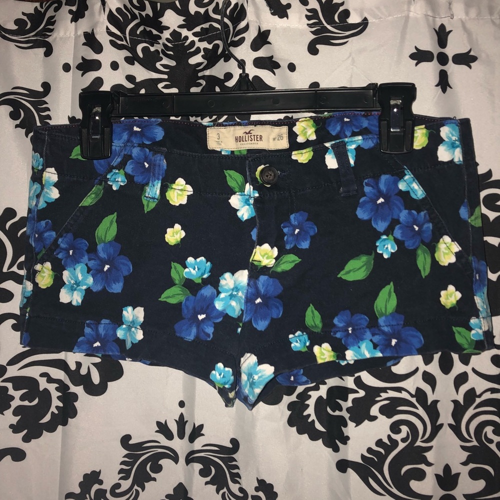 Hollister Floral Shorts